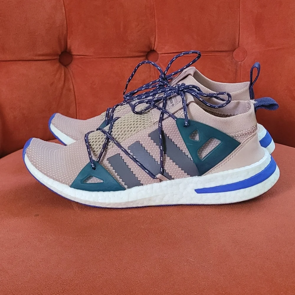 Adidas Arkyn WMNS (Raw Steel/Ash Pearl) Size 9.5 - Picture 5 of 10